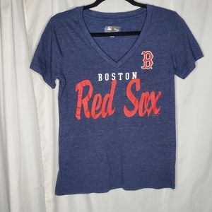 ♡♡ GIII Dream Team Boston For Her Red Sox Graphic Tee Size Medium Blue with Red